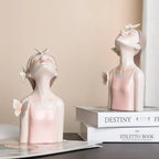 Escultura decorativa de Cerâmica Premuim - Coleção Bailarina Borboleta