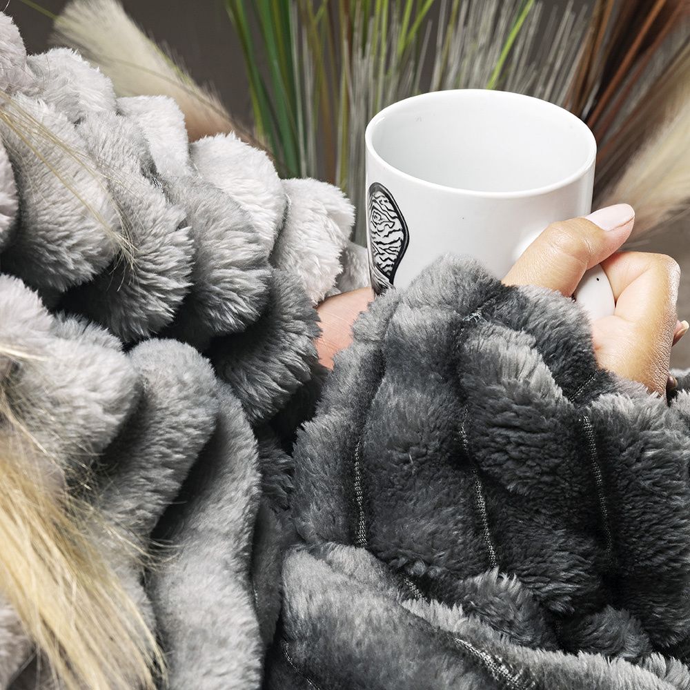 Cobertor Manta Flannel Casal Queen Fluffy 320g/m² Degradê Grafito