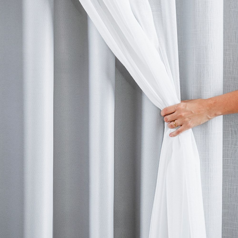 Cortina Voil Gaze de Linho com Forro Tecido Blackout Grécia Branco