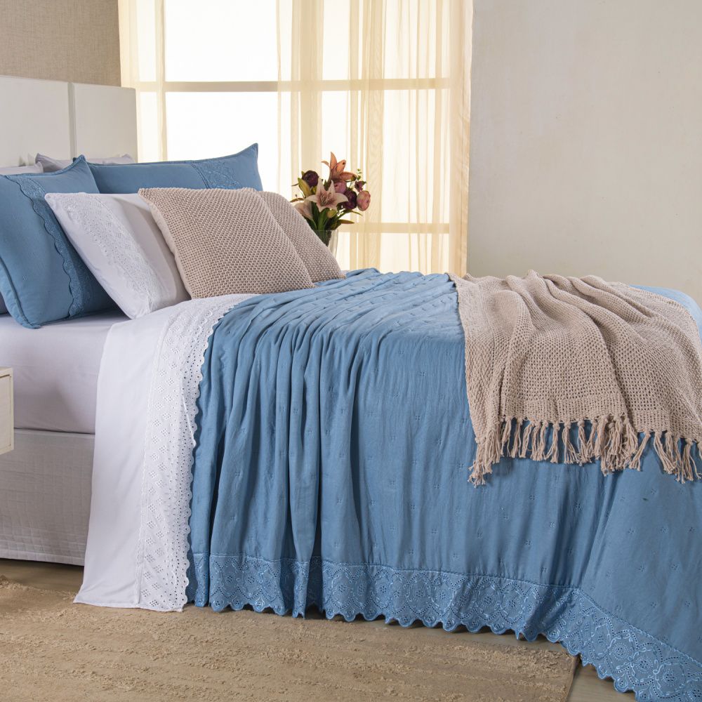 Kit Cama Posta Serena Percal 300 Fios Bordado Inglês Branco/Azul/Marfim