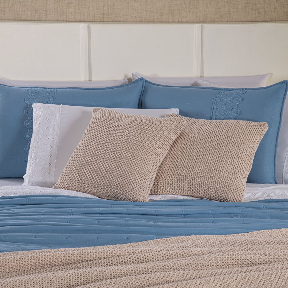 Kit Cama Posta Serena Percal 300 Fios Bordado Inglês Branco/Azul/Marfim