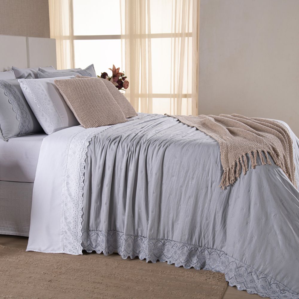 Kit Cama Posta Serena Percal 300 Fios Bordado Inglês Branco/Cinza/Marfim