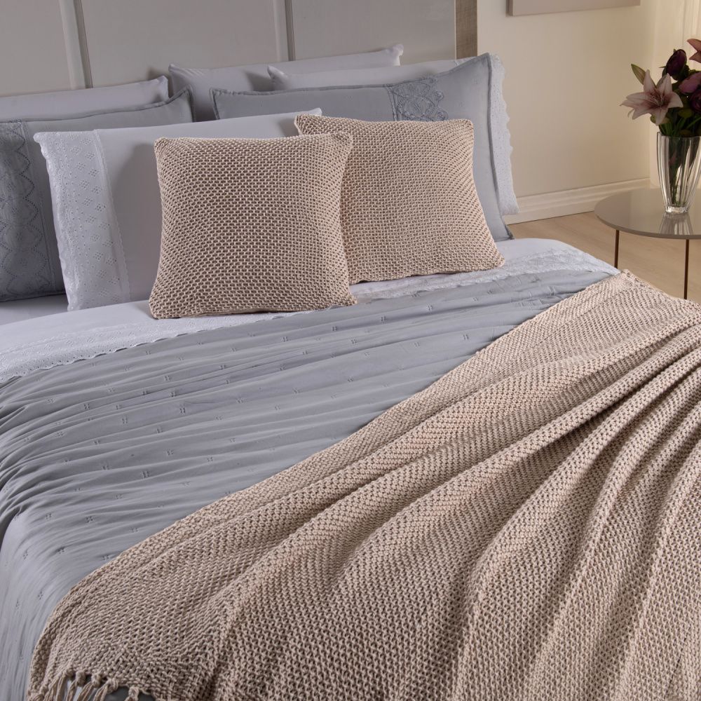 Kit Cama Posta Serena Percal 300 Fios Bordado Inglês Branco/Cinza/Marfim