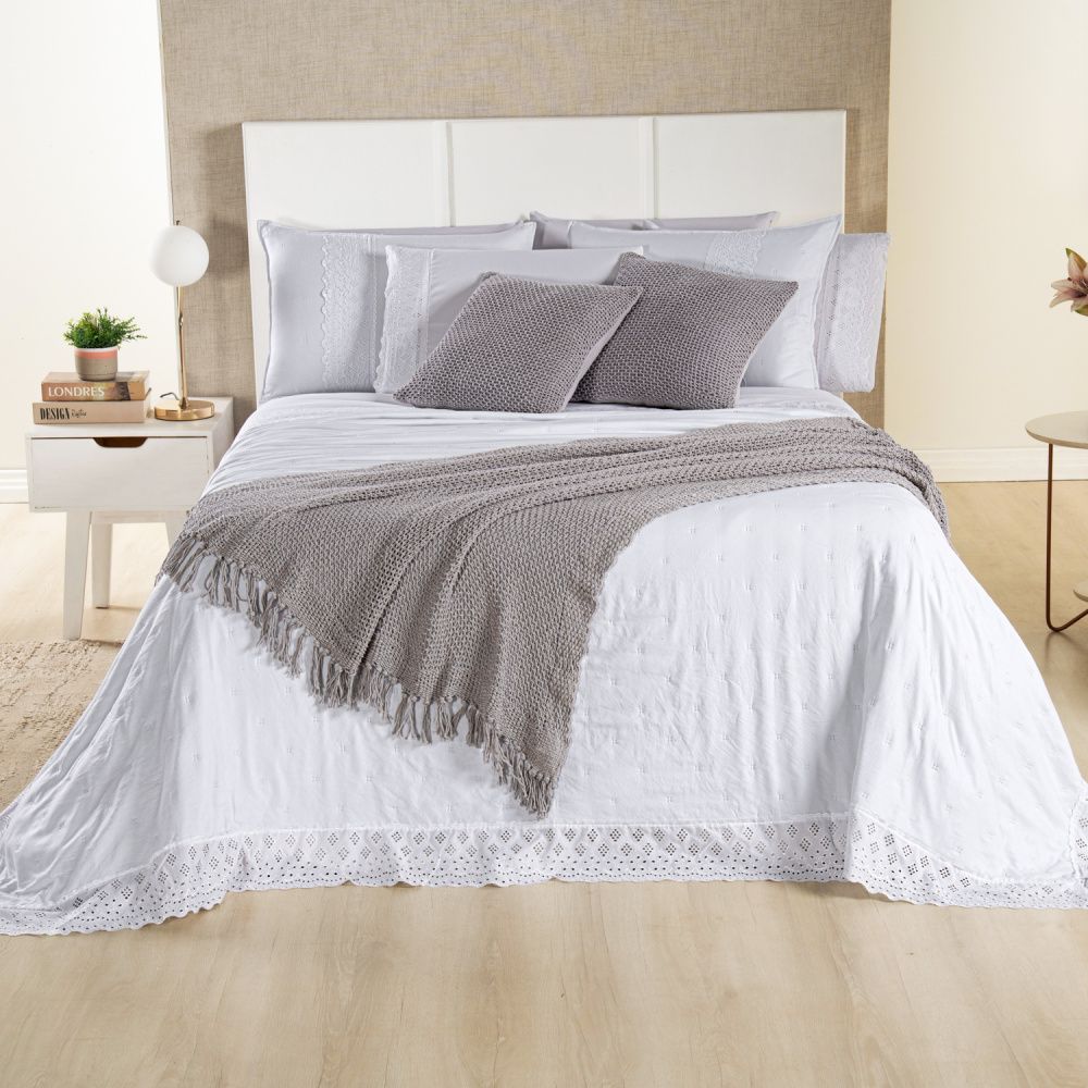 Kit Cama Posta Serena Percal 300 Fios Bordado Inglês Branco/Prata
