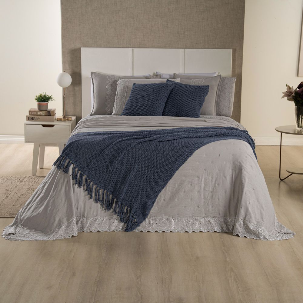 Kit Cama Posta Serena Percal 300 Fios Bordado Inglês Fendi/Azul