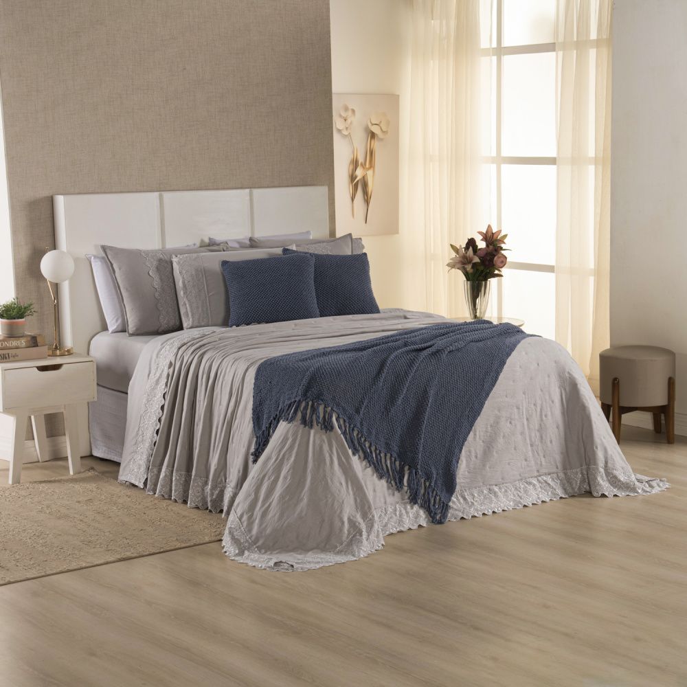 Kit Cama Posta Serena Percal 300 Fios Bordado Inglês Fendi/Azul