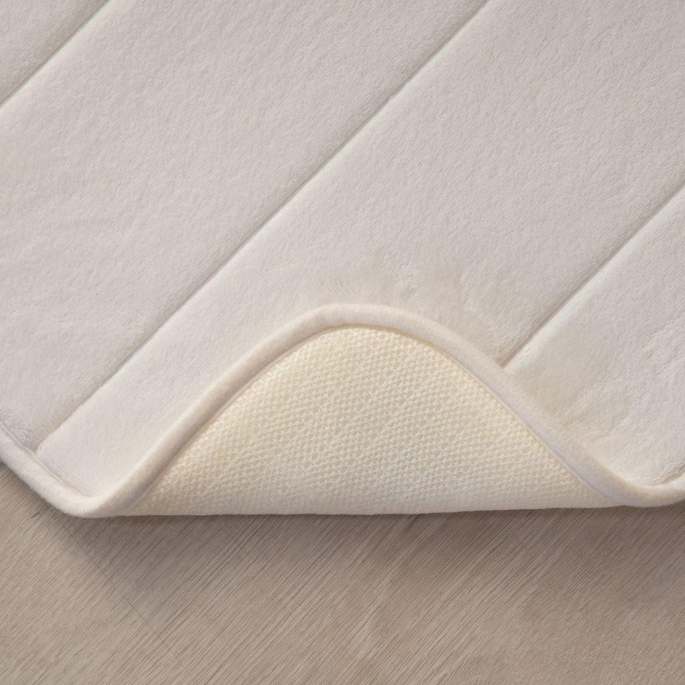 Tapete Ultra Absorvente 60x40cm Soft Antiderrapante 100% Poliéster Branco